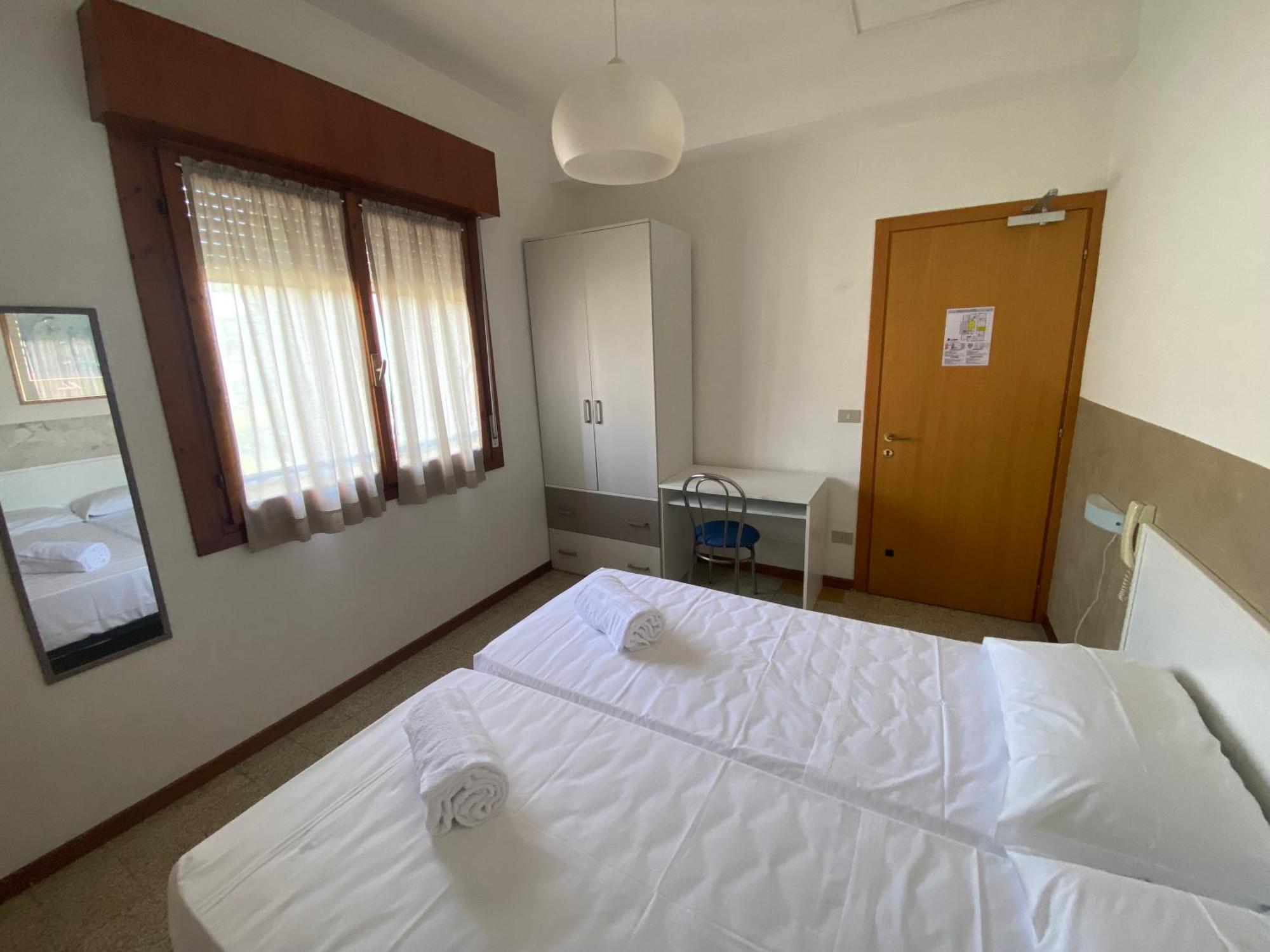 Hotel Garda 2*