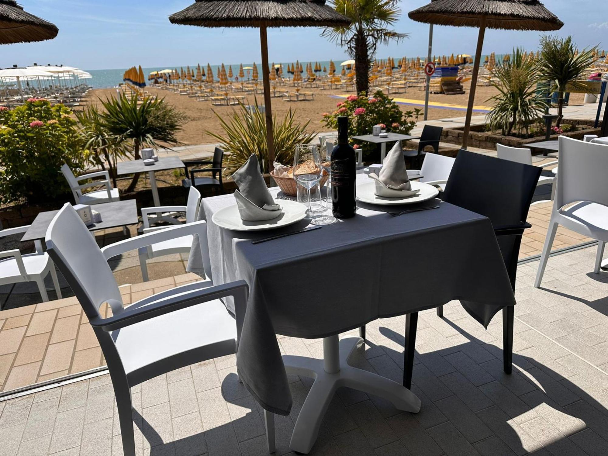 Garda Hotel 2*